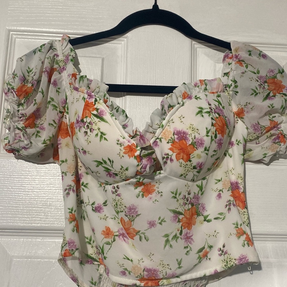 Crop top